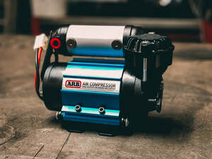 Air Compressor Single Motor Onboard 12V Air Compressor Single Motor Onboard 12V