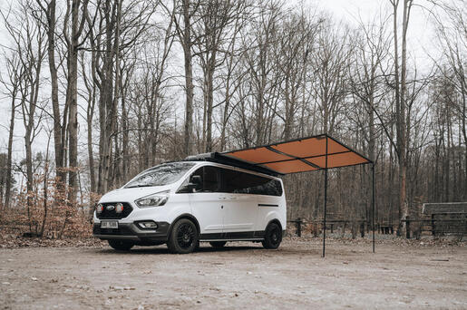 Arb Blk Alum Awn W Light 3000 X2500 Black Arb Blk Alum Awn W Light 3000 X2500 Black